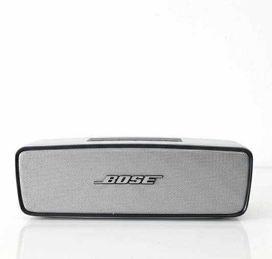 Parlante Bose S2025 con Sonido Potente y Bluetooth